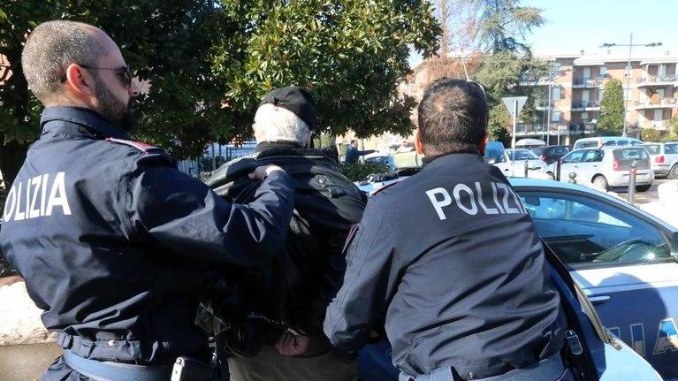 Condannati a quattro anni per la rapina alla farmacia