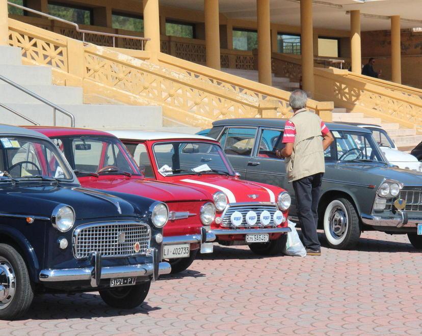 Auto e moto d’epoca, 50 espositori per un tuffo nel passato on the road 