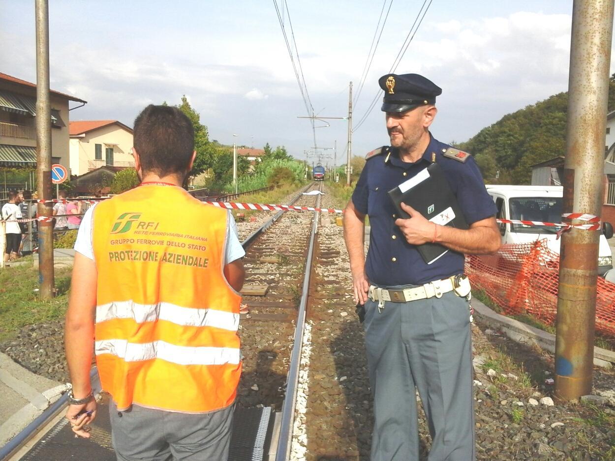 Travolto dal treno per salvare il suo cane