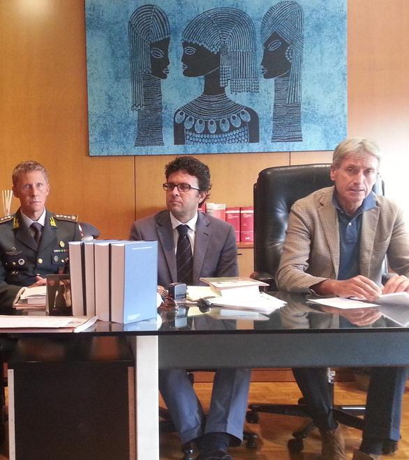 Ecco i veri padroni delle confezioni 