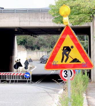 Transenne lì da mesi e i lavori non iniziano 