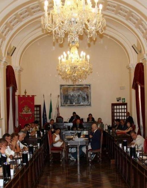 Un anno di governo, il sindaco promuove l’operato della giunta 