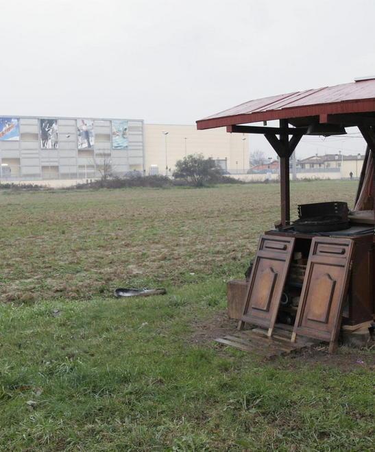 Rapinato ai giardini da due banditi