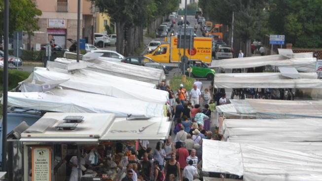 «Il mercato deve traslocare da via dei Bacchettoni»