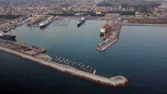 «Zubbani, ferma il nuovo porto» E i Paladini chiamano Lunardi