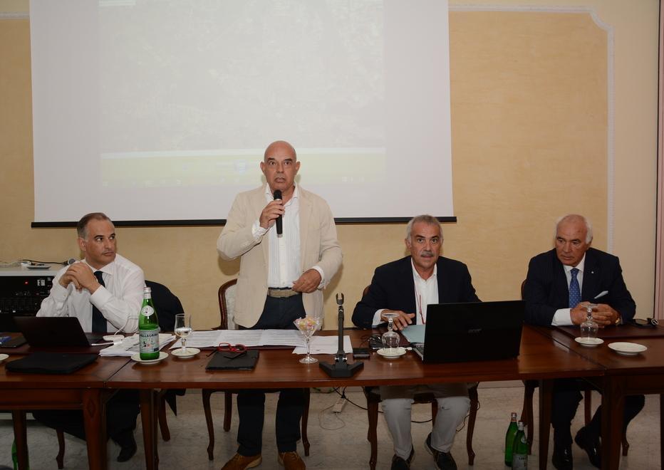 Unidos all’attacco: «Il Piano Mancini può essere bocciato» 