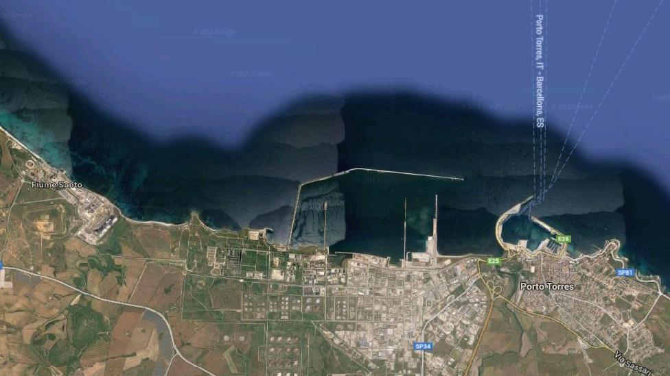 L'area industriale di Porto Torres vista da Google Maps