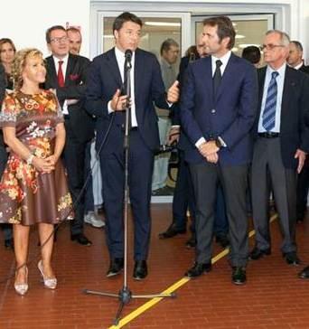 Renzi stella in Blumarine ma la città resta tiepida 