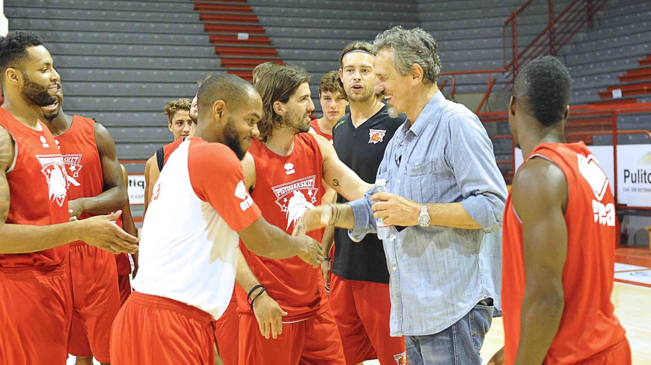 Roberto Maltinti con i giocatori biancorossi (foto Lorenzo Gori)