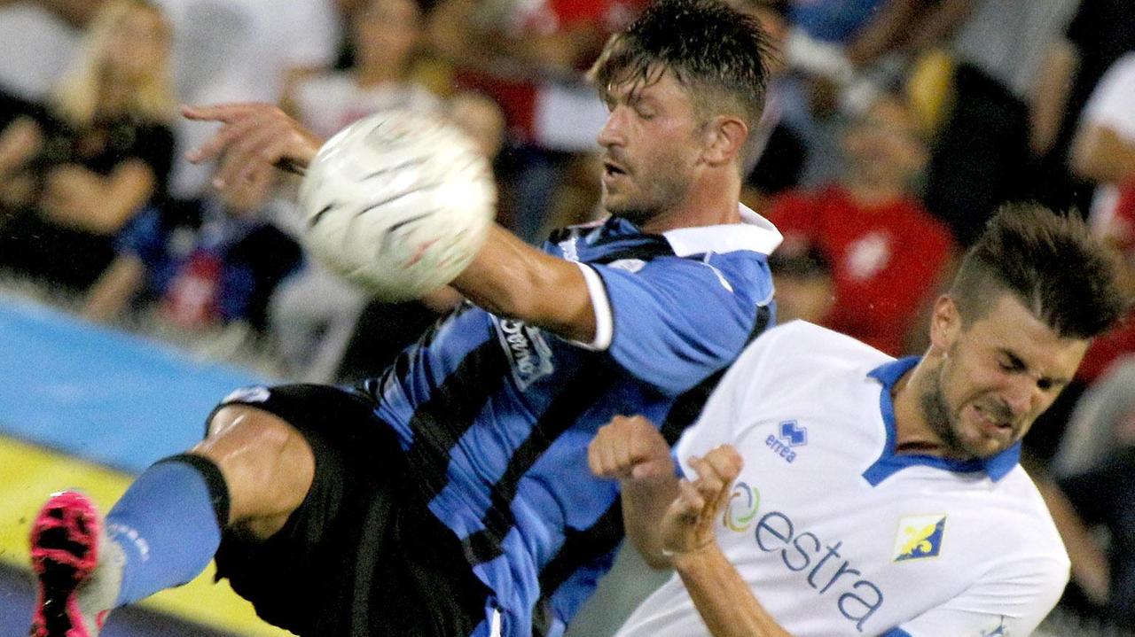 Cani, autore del gol del vantaggio del Pisa