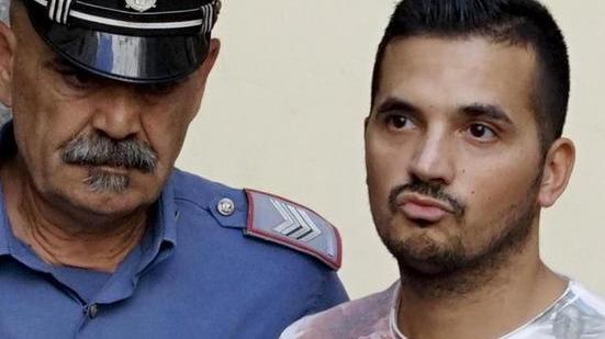 ecco chi sono i 43 finiti in manette nell’operazione della dda di napoli
