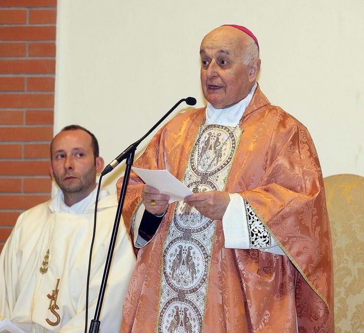 Monsignor De Vivo, aveva 75 anni