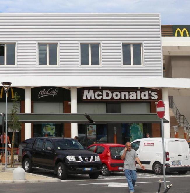 McDonald’s assume altre 12 persone per il punto in darsena