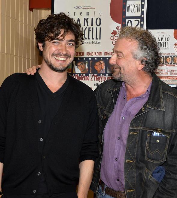 Ciak, si gira un film con Riccardo Scamarcio 