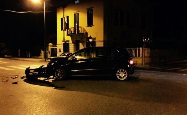 Auto distrutta nello scontro Paura per Del Ghingaro 