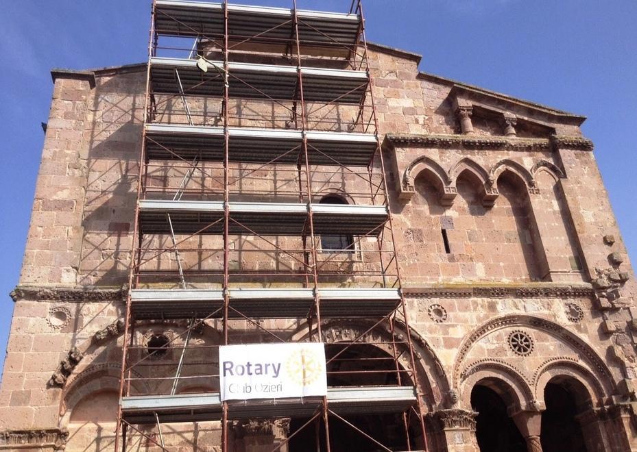 Inizia il restauro della formella 
