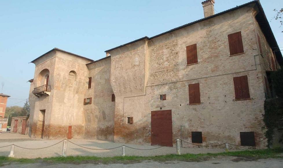 «Salviamo gli alberi davanti alla Rocca»