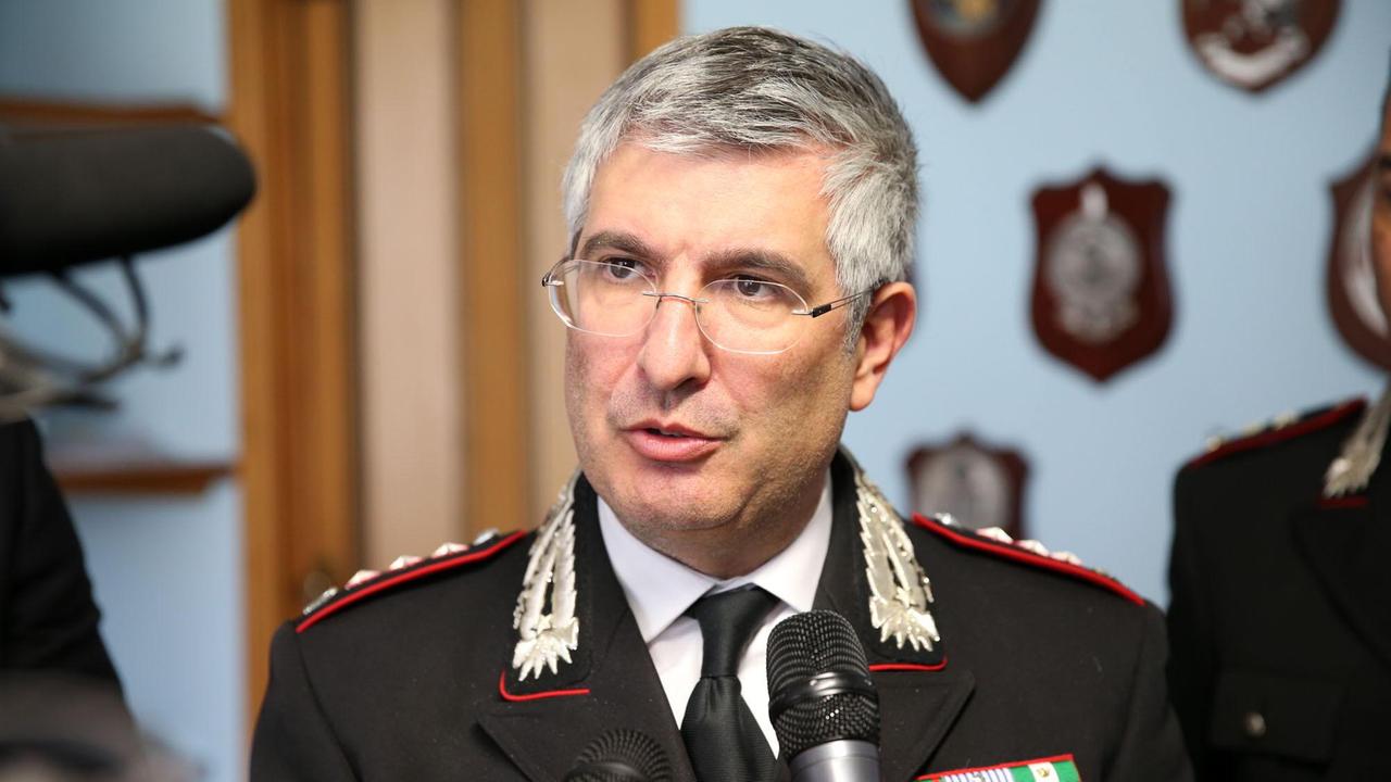 Il colonnello Eugenio Cacciuttolo, trasferito a Roma