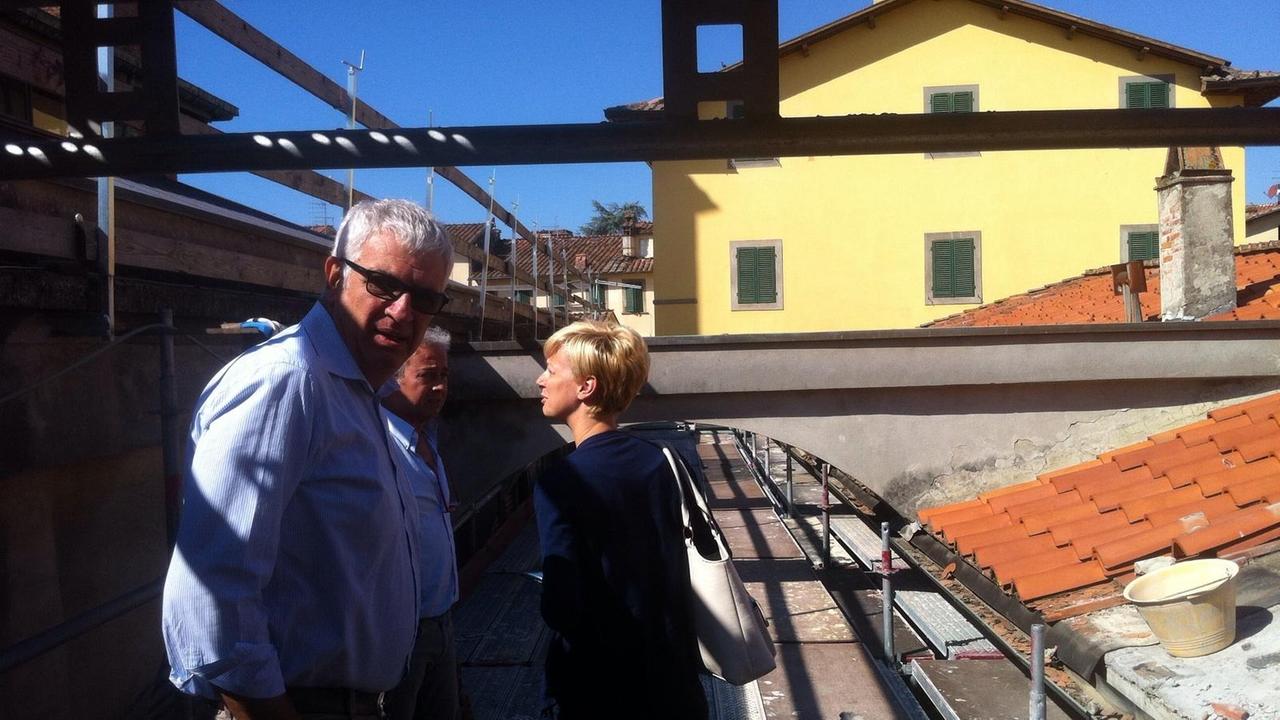 Il sopralluogo al mercato del Carmine