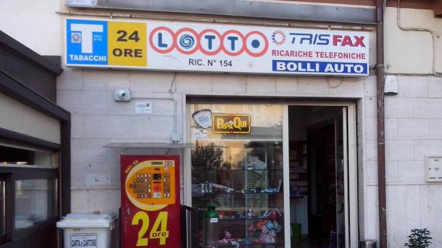 "Così ho sventato il colpo alla mia tabaccheria"