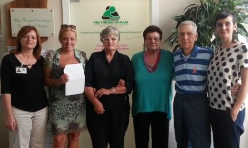 Il circolo Pagliani dona 800 euro per i malati oncologici