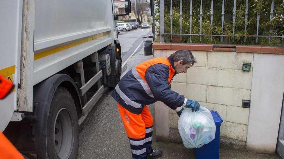 Le bollette pesano il 10 per cento in più