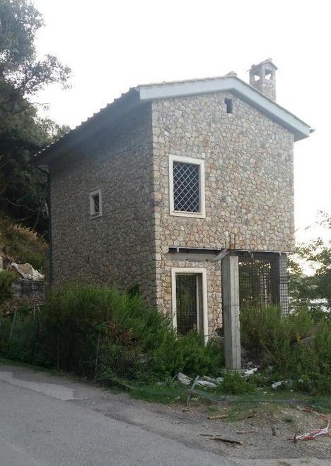 Cantoniera, la casina non va bene 