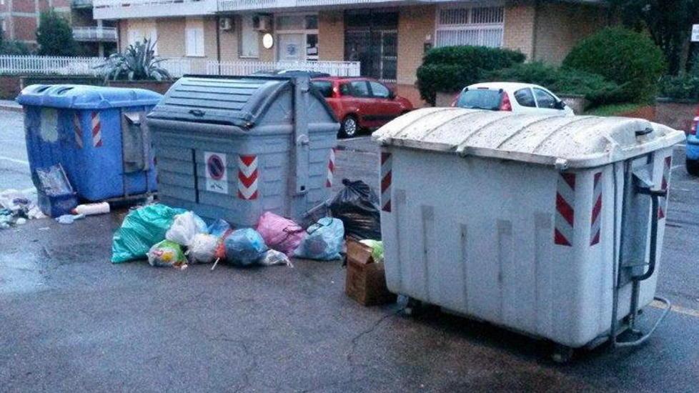 Rifiuti nei bidoni sbagliati: ecco le multe