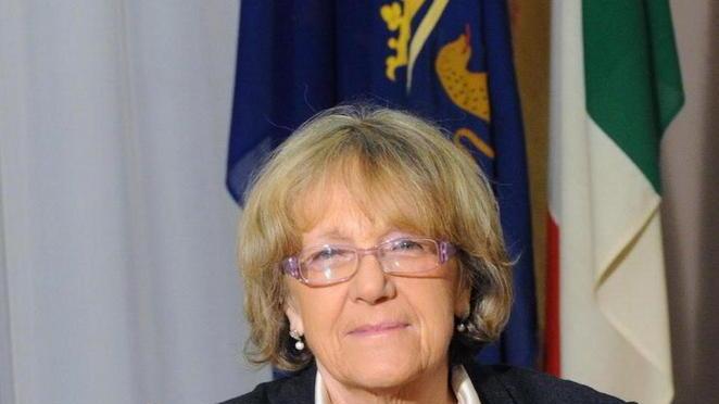 La “traghettatrice” se ne va col sorriso Il saluto del vicepresidente Maura Cavallaro