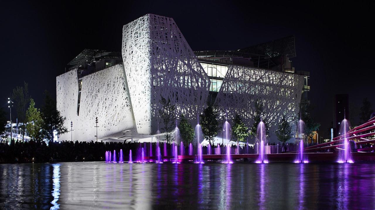Palazzo Italia all'Expo (f. Mario e Pietro Carrieri)