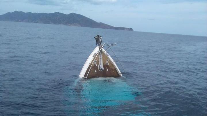 L'imbarcazione affondato al largo di Capraia