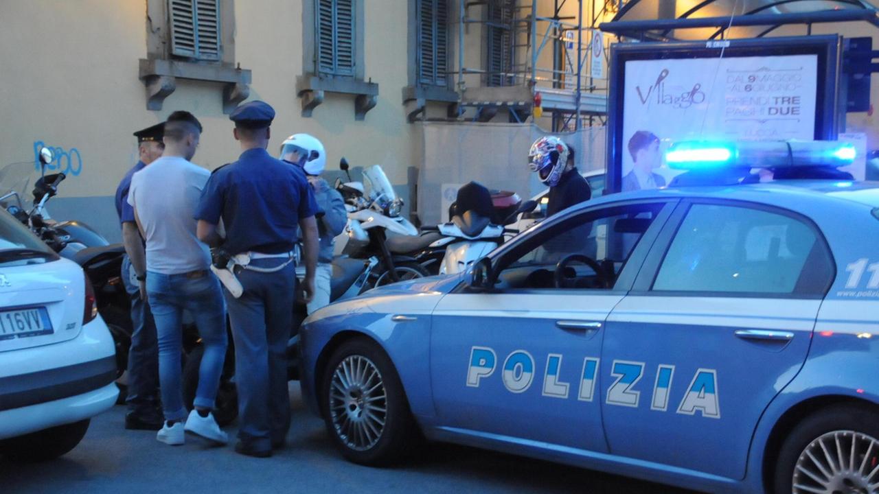 controlli a porta San Pietro (foto d'archivio)
