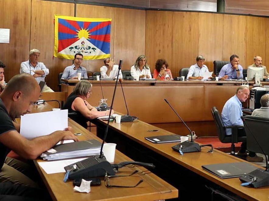 Sfrattato chiede aiuto al consiglio 