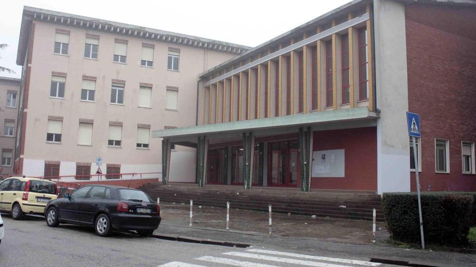 Sms di addio e poi un colpo di pistola 