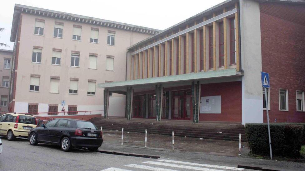 Sms di addio e poi un colpo di pistola