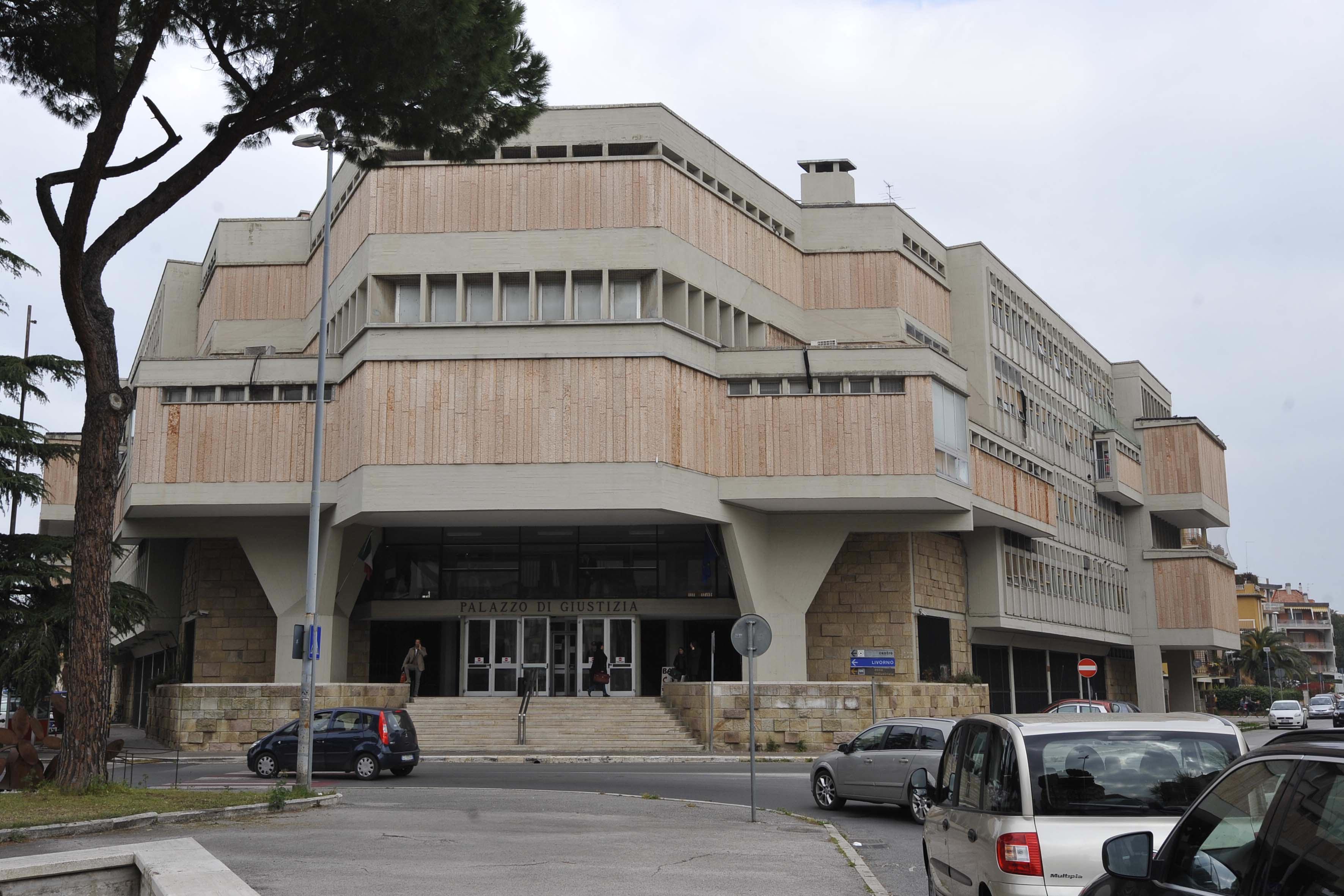 Il palazzo del Tribunale di Grosseto 