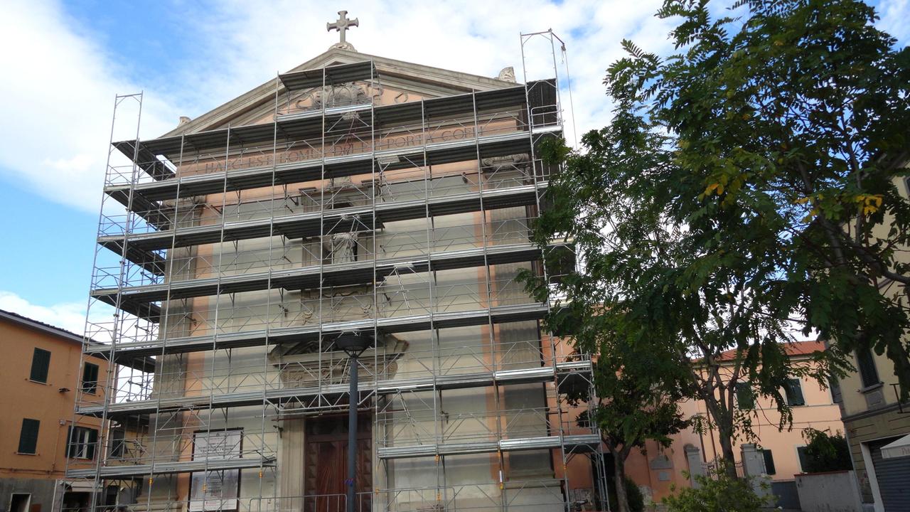 L'imbracatura del duomo di Cecina
