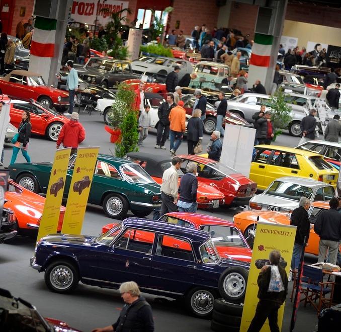 Auto e moto d’epoca le star di “Modena Motor Gallery” 