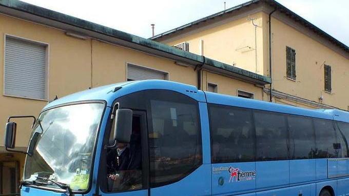«Scuole e trasporti, disservizi»
