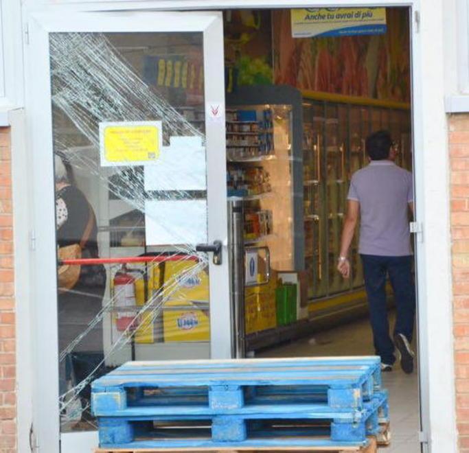 Una settimana fa il tentato furto con “spaccata”