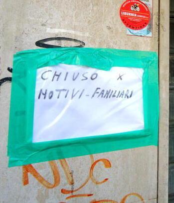 Picchiato e derubato nella notte 