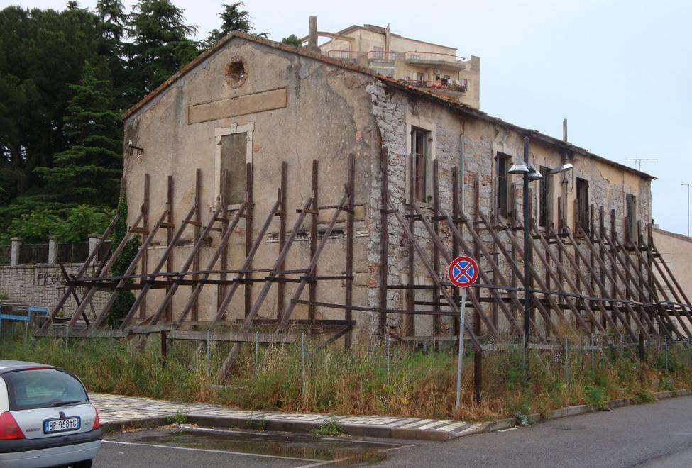 Restauro alla fase finale nella vecchia stazione 