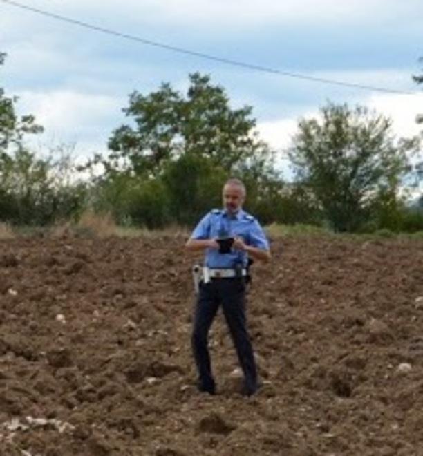 «Discarica abusiva su terreno agricolo» Scatta la denuncia