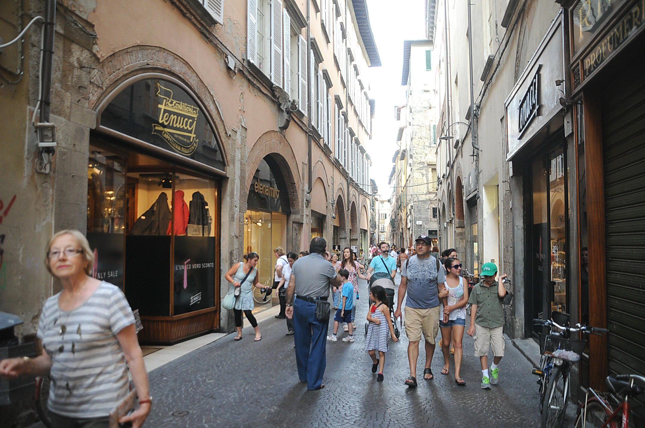 Il direttore di Confcommercio contro le liberalizzazioni selvagge