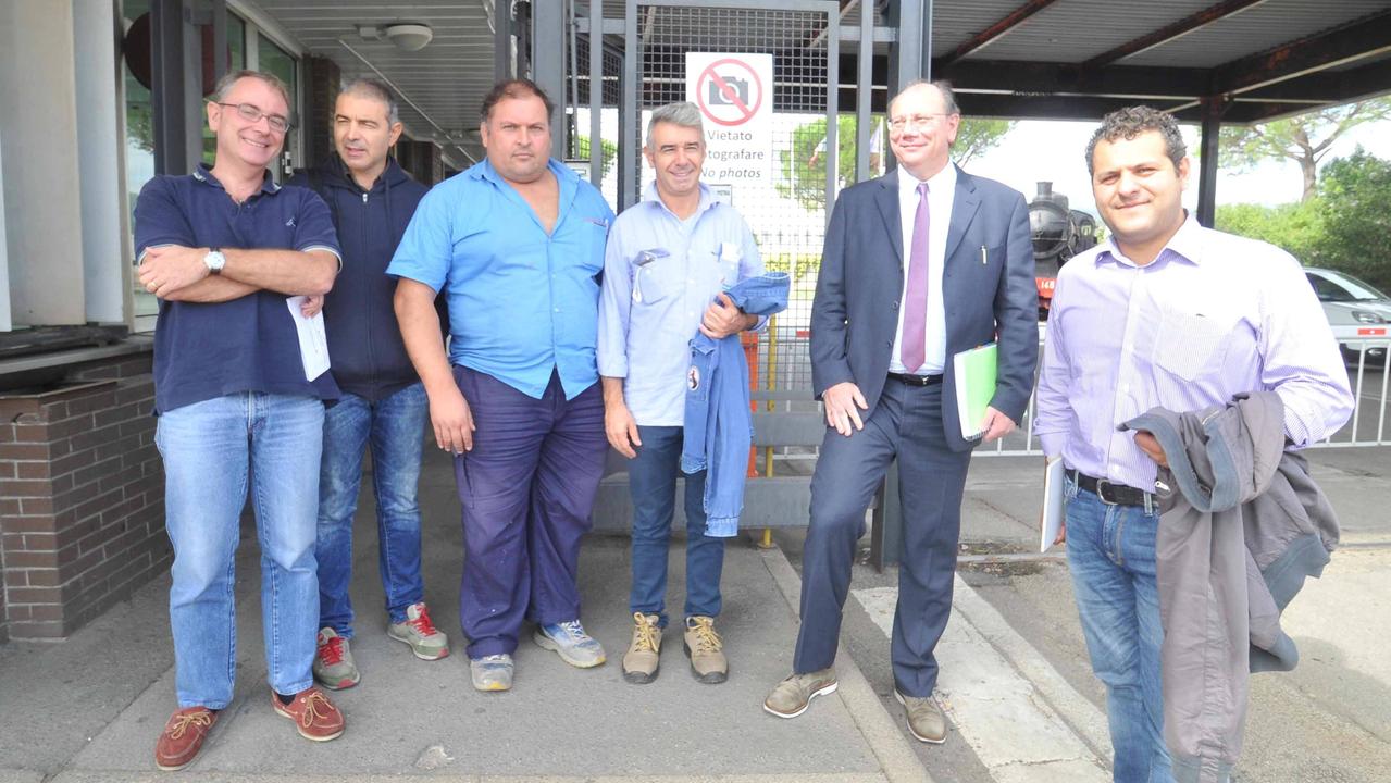 I sindacalisti Breda: da sinistra Alberghini, Mattii, Tonioni, Fabbri, Zanetti e Fontana