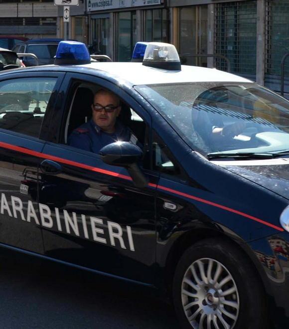 «Ladri, ridateci le foto»