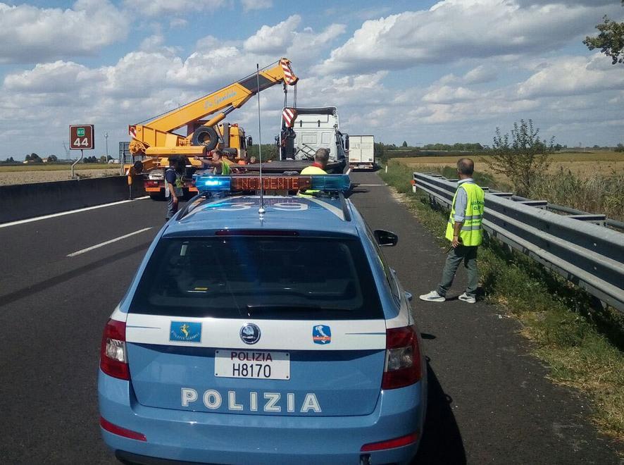 Falsificano la patente per non perdere punti 