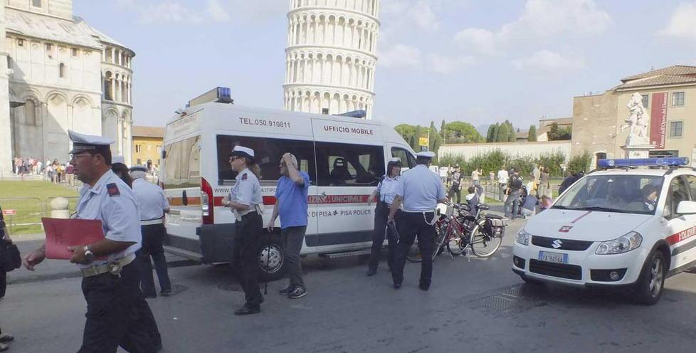 Sotto la Torre i vigili agli ordini del questore 