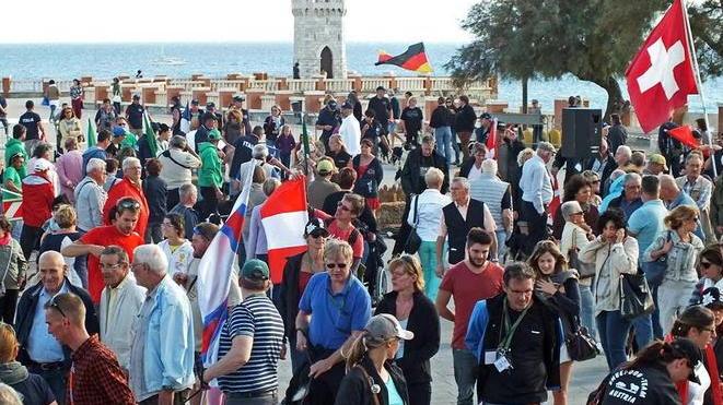 Tutte le Nazionali in piazza più lo show di cani ed oche