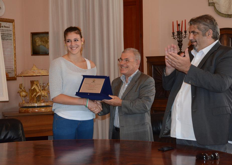 Alessia Orro, Oristano si congratula